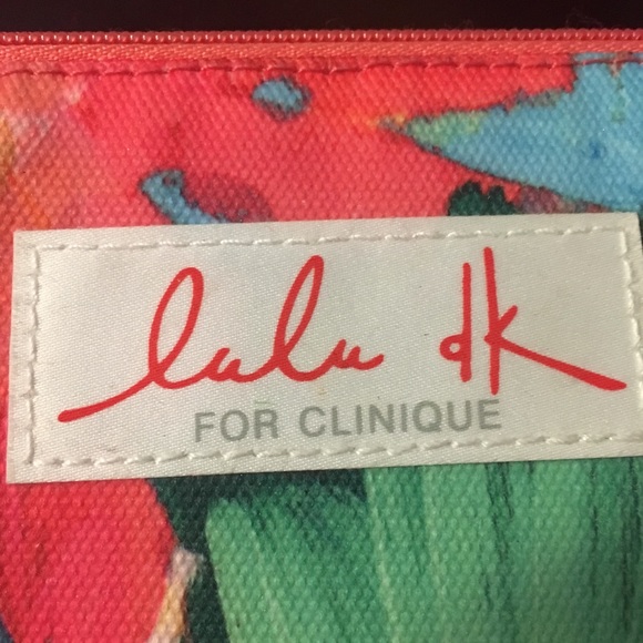 Clinique Make Up Bag - Picture 7 of 7